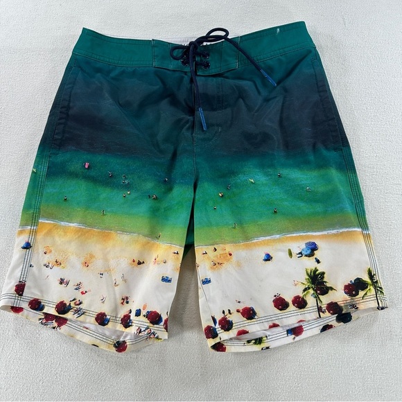 American Eagle Outfitters Other - American Eagle Outfitters Green and Cream Beach Scene Swim Shorts Sz XS